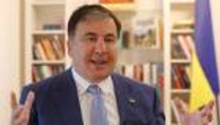 مطلوب قضائيا.. رئيس جورجيا السابق يعلن عودته والسلطات تنفي