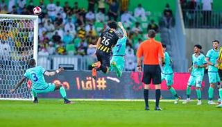 الاتحاد ضد الأهلي.. أحمد حجازي يواصل التألق
