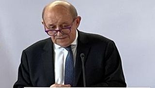 وزير خارجية فرنسا جان إيف لو دريان