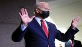 الانقسام يضرب الديمقراطيين وبايدن يراهن على برنامجه الاقتصادي