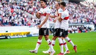 عمر مرموش نجم شتوتجارت الألماني