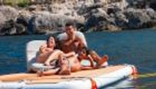 والدة كريستيانو رونالدو تصدم جورجينا.. لا للزواج