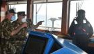 "الدفاع الجزائرية" تنفي وقوع مواجهة مع غواصة إسرائيلية