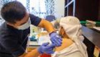 الإمارات تقدم 32184 جرعة جديدة من لقاح كورونا