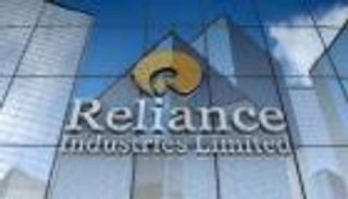 تمهيدا للتوسع دوليا.. "ريلاينس" العملاقة لتجارة النفط تتمركز بالإمارات