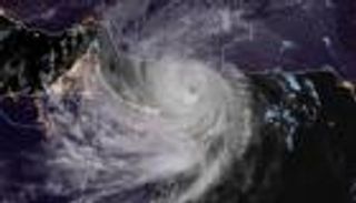 سلطنة عُمان تكشف آخر تطورات الإعصار المداري "شاهين"