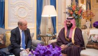 ولي العهد السعودي الأمير محمد بن سلمان مع وزير الخارجية الفرنسي في لقاء سابق