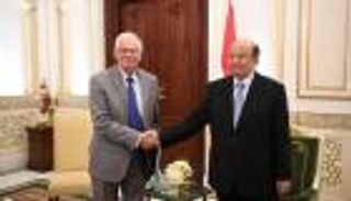 الرئيس اليمني لـ"بوريل": الحوثي يستغل "هدنة الحديدة" لتهديد الملاحة