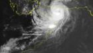 انتهاء الحالة المدارية شاهين.. وهيئة الطوارئ الإماراتية تشيد بالوعي المجتمعي