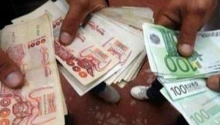 أسعار اليورو والدولار في الجزائر اليوم
