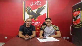 صلاح محسن لاعب الأهلي المصري