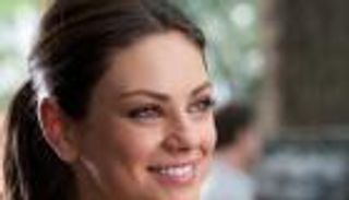 الحب في حياة ميلا كونيس.. قُبلة أشعلت حياة بطلة فيلم Friends with Benefits