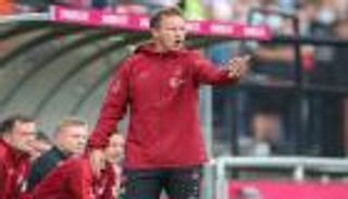 على خطى فيرجسون.. ناجلسمان ينذر بمقصلة في بايرن ميونخ