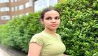 فيديو.. نور عمرو دياب تثير الجدل: "والدي مبيصرفش عليا"