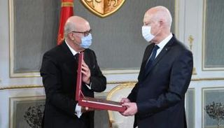 الرئيس التونسي رفقة مروان العباسي