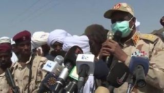 لقاء سابق لنائب رئيس المجلس السيادي وقبائل البجا