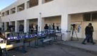 مراكز الاقتراع العراقية تفتح أبوابها أمام منتسبي الأمن والنازحين 