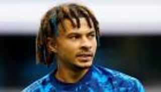 علاقة نجم توتنهام وابنة جوارديولا تعود للواجهة وتثير الجدل