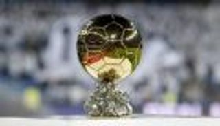 بقيادة صلاح ومحرز.. الكشف عن المرشحين للكرة الذهبية 2021