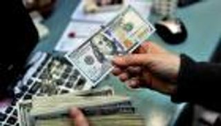 مدير يفاجئ 17 ألف موظف بـ"أسعد قرار"