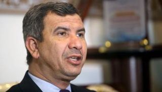 وزير النفط العراقي إحسان عبد الجبار