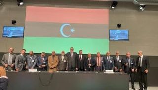 جانب من توقيع اتفاق اللجنة العسكرية الليبية المشتركة (الأمم المتحدة)