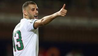 إسلام سليماني لاعب منتخب الجزائر