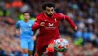 أسطورة برشلونة يرشح محمد صلاح للمنافسة على الكرة الذهبية