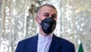 ما بين المساعدات والاتصال.. تناقضات إيران مع طالبان