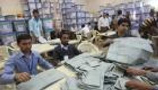 استعدادا للانتخابات.. العراق يغلق منافذه البرية والجوية