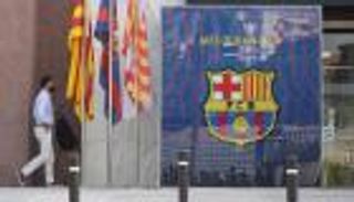 بعد رحيل ميسي.. برشلونة يُفلت من مقصلة الدوري الإسباني