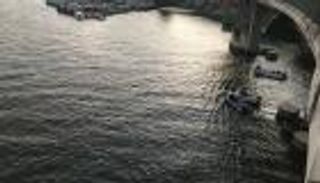 لغز يحيّر المصريين.. سيارة سقطت في النيل بـ15 راكبا ثم اختفت