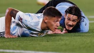 من مباراة الأرجنتين وأوروجواي