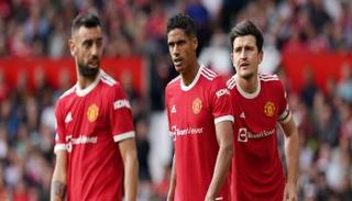 رافائيل فاران وهاري ماجواير ثنائي دفاع مانشستر يونايتد