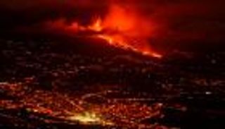 زئير الطبيعة.. أنواع البراكين من اللطيفة إلى الميجا تسونامي