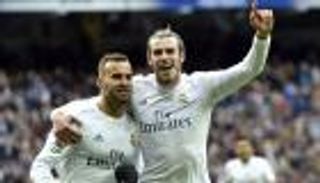 فيديو.. صديقة لاعب ريال مدريد السابق تدهسه بالسيارة