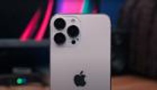 آيفون 13 في خطر.. أزمة الرقائق تضرب أشهر هواتف العالم