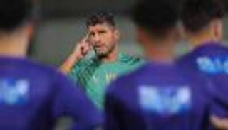 ماذا فعل المدرب الجديد؟.. سر الإصابات الهاتفية في النصر السعودي