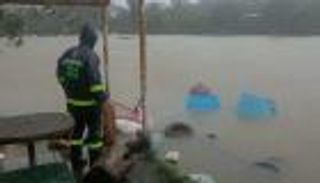 30 قتيلا و13 مفقودا.. حصيلة ضحايا عاصفة كومباسو في الفلبين