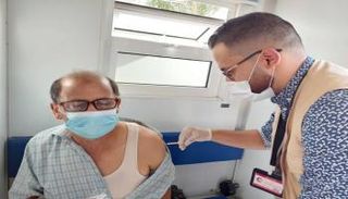 أحد مراكز التطعيم ضد كورونا في ليبيا - أرشيفية