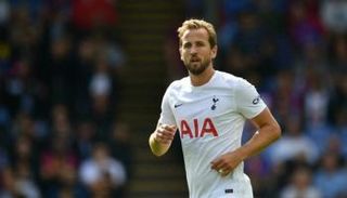 هاري كين هداف الدوري الإنجليزي الموسم الماضي