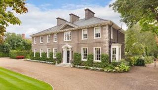 المنزل رقم 73 الأغلى في أيرلندا