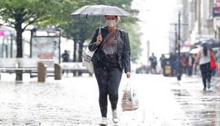 الأجواء العاصفة تزيد معدلات انتقال عدوى كورونا- أرشيفية