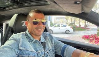 الفنان عمرو دياب