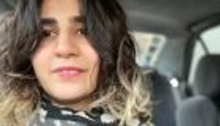 شابة عشرينية تكشف فظائع سجون إيران