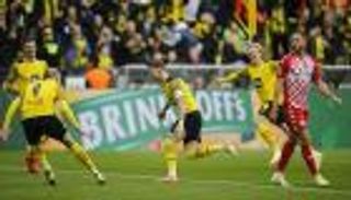 ترتيب الدوري الألماني.. دورتموند يخطف صدارة بايرن ميونخ بثنائية