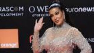 مهرجان الجونة.. سمية الخشاب تستعرض رشاقتها بـ"وصلة رقص"