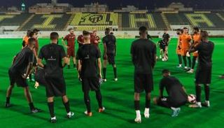 القنوات الناقلة لمباراة ضمك والاتحاد في الدوري السعودي