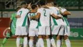 تصفيات كأس العالم.. شبح الإيقاف يحرم رباعي الجزائر من لقاء جيبوتي