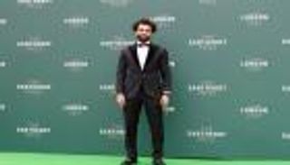 صور وفيديو.. ظهور "ملكي" لمحمد صلاح في حفل "إيرث شوت"